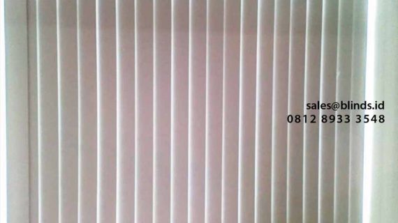 Gambar Vertical Blinds Blackout Onna Di Metro Park Residence