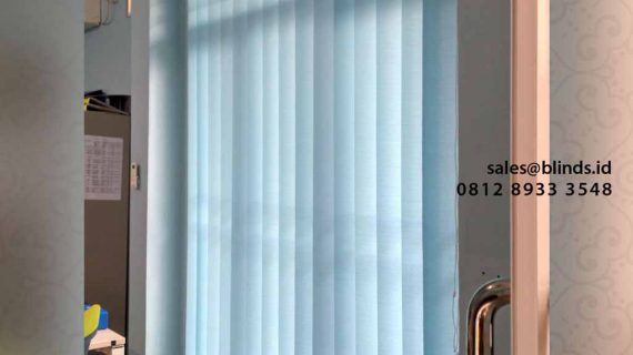 Vertical Blinds Bahan Dimout Biru Bintaro Jaya Sektor 5