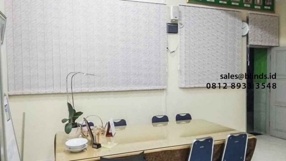 Vertical Blinds Dimout Yellow Cipulir Kby. Lama Jakarta Selatan